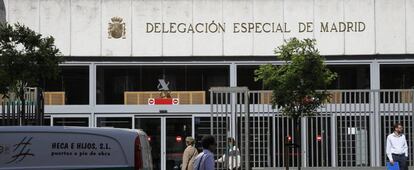 Oficinas de la Agencia Tributaria en una delegación de Hacienda, en Madrid