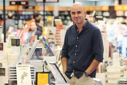 Eduardo Sacheri, en la Feria internacional del Libro de Guadalajara. 