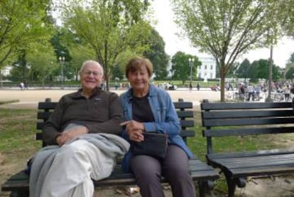 Los neoyorquinos Bernie Posner y Loraine Salerno.