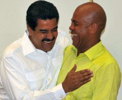 Nicolás Maduro con su homólogo de Haití, Michel Martelly