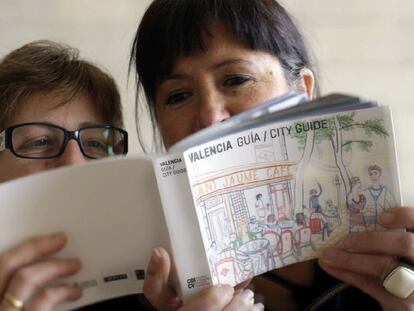 Presentación en el IVAM de <i>Valencia City Guide</i>, la primera guía turística de Valencia que combina diseño y cultura.