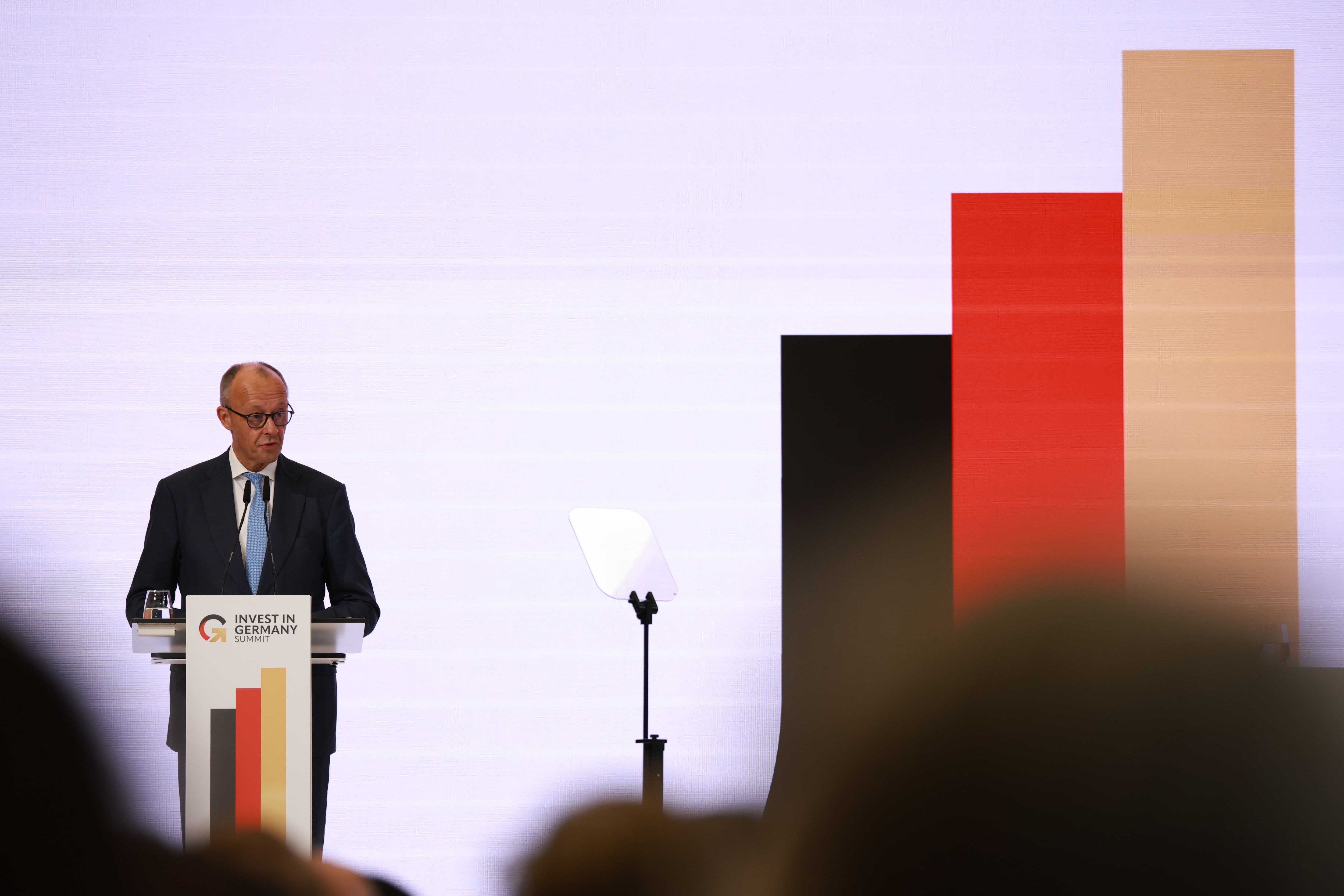 Merz busca recuperar el atractivo inversor de Alemania con una cumbre al estilo de Macron