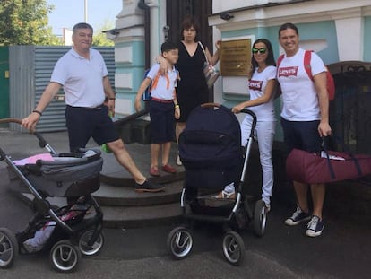 A photo supplied to news agency EFE of some of the families in Kiev, outside the Spanish embassy.