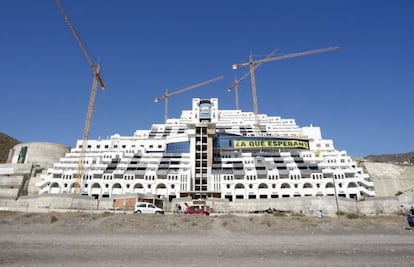 The Algarrobico hotel, in Carboneras. 