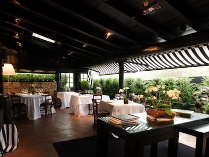 Terraza del restaurante Zuberoa, en Oyarzun (Guipúzkoa).