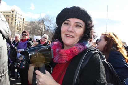 Georgina Cisquella durante el rodaje de '¿Dónde vamos a vivir?' en Madrid.