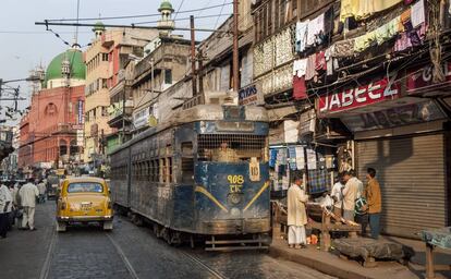 Una de las calles cercanas al mercado de Chandni Chowk, en Calcuta.