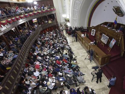 Sesi&oacute;n de asamblea nacional constituyente 