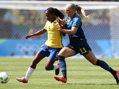 Brasil x Suécia: Formiga e Stina Blackstenius.