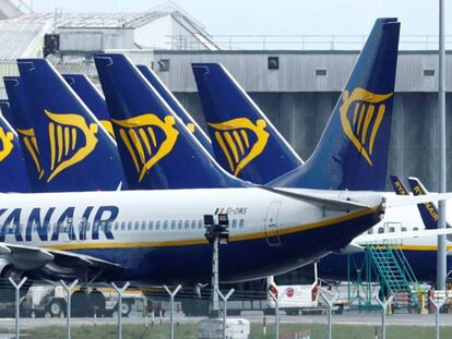 Aviones de Ryanair en el aeropuerto de Dublín.