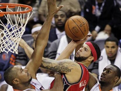  Deron Williams, durante el partido