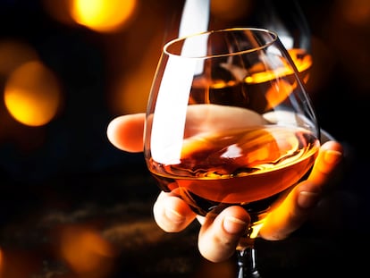 Una copa de brandy de jerez es lo mejor que puedes beber esta Navidad (literalmente) 