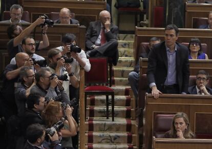  El ex secretario general del PSOE Pedro Sánchez, durante la primera votación del debate de investidura.