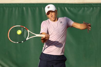 Leo Borg, durante su segundo partido en Roland Garros.