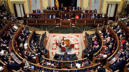 Pedro Sánchez, este martes en el Congreso durante su discurso de investidura. 