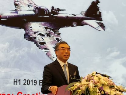 Liang Hua, presidente de Huawei, compara el ataque a su compa&ntilde;&iacute;a con el sufrido por una avi&oacute;n de guerra. Reuters