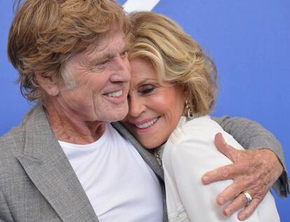 Robert Redford y Jane Fonda, ayer en Venecia.