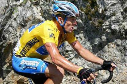 Armstrong, durante la etapa que ha ganado el austriaco Totsching.