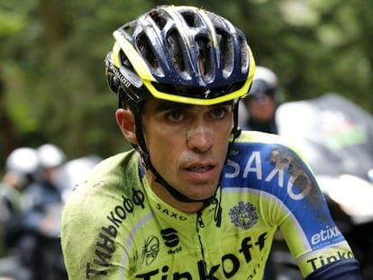 Alberto Contador, tras sufrir una ca&iacute;da en la d&eacute;cima etapa del Tour de Francia.