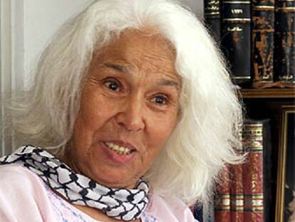 La escritora egipcia feminista Nawal Saadaw