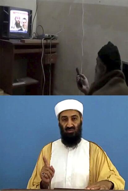 Captura del vídeo difundido por la Casa Blanca que muestra a Bin Laden viendo la televisión. A la izquierda, mirando a cámara.
