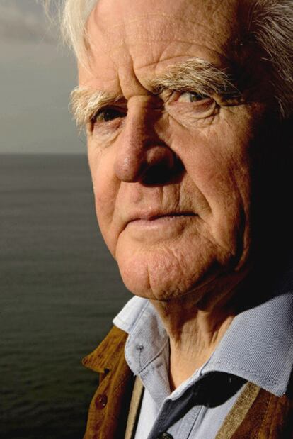 El escritor John Le Carré.