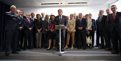 El president del Cercle d'Empresaris, Javier Vega de Seoane (c), durant la presentació avui d'un document sobre les conseqüències de la independència a Catalunya.