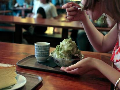 El 'kakigori' de matcha, chocolate blanco, azuki y mochi de Panda Patisserie.