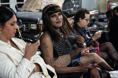 La Navitrans 2025 es una iniciativa impulsada por LLECA-Escuchando la calle, una organización y albergue de Ciudad de México que apoya a personas de las comunidades LGBT+ (en especial a mujeres trans) que viven en situación de calle.