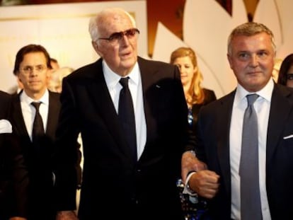 Hubert de Givenchy durante la presentaci&oacute;n de su obra en Espa&ntilde;a.