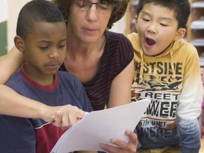 Una classe de català al 'escola Reina Victòria de Barcelona.