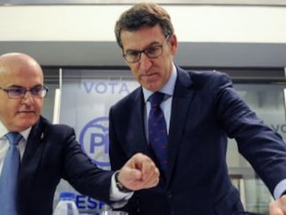 El presidente del PP en Ourense, Manuel Baltar (izquierda), y Alberto Núñez Feijóo.