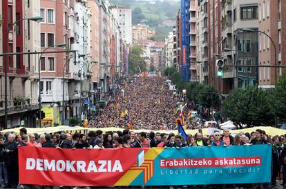 Manifestación en Bilbao en apoyo al referéndum catalán