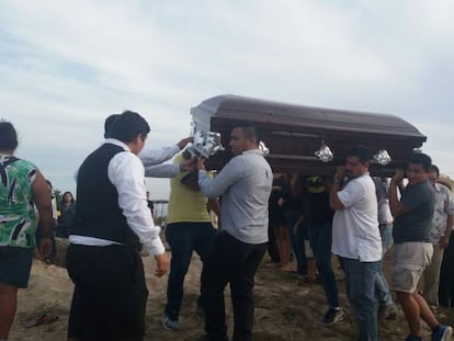 Funeral del periodista Carlos Domínguez.