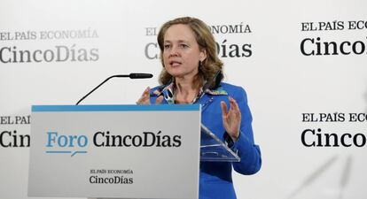 Nadia Calvi&ntilde;o, ministra de Econom&iacute;a.