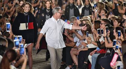 Gigi Hadid Y Tommy Hilfiger, en la pasada semana de la moda de Nueva York. 