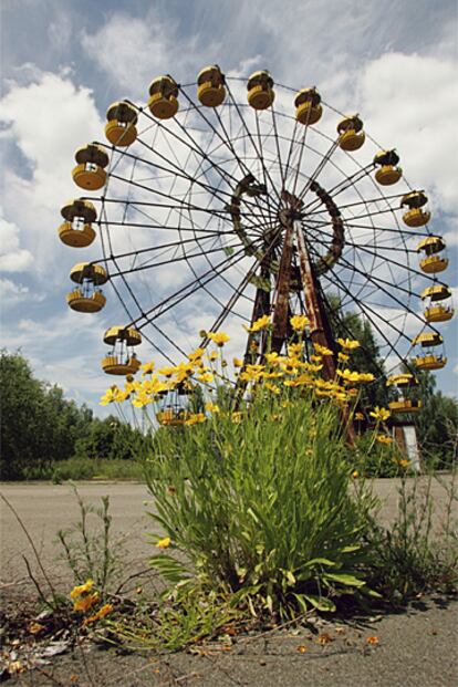 La herrumbrosa noria del parque de atracciones de Pripiat que el accidente nuclear impidió inaugurar.