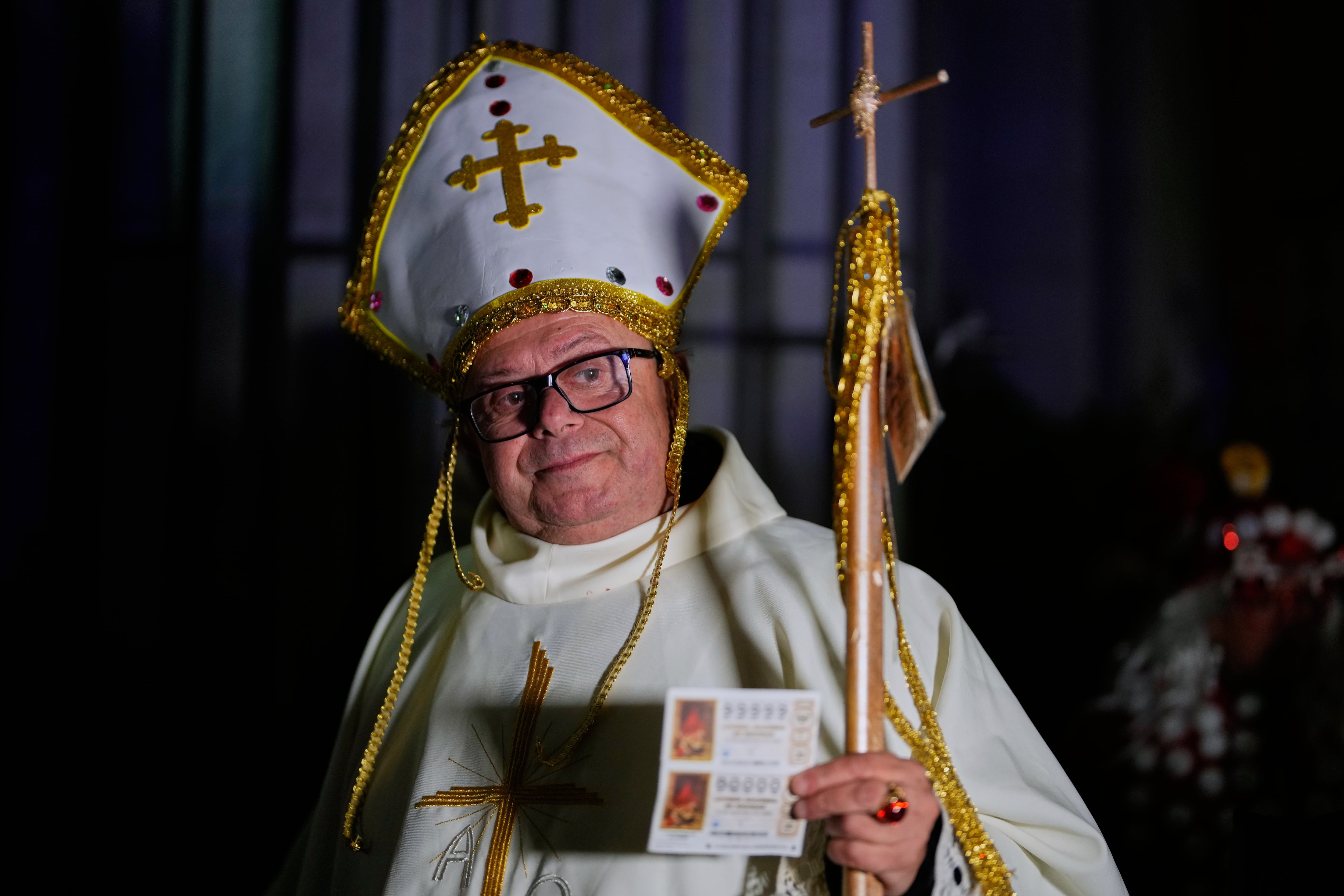 El Teatro Real va cogiendo color