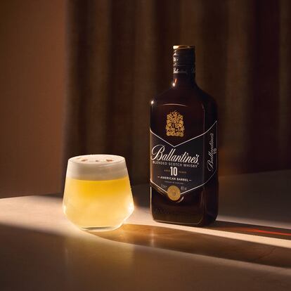 Ballantines sour