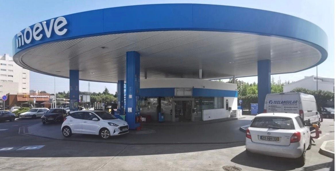 Moeve y Galp revolucionan el mercado ibérico de los combustibles    