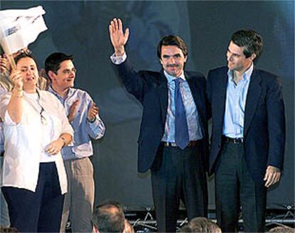 José María Aznar y Adolfo Suárez Illana, durante el acto celebrado en Toledo.