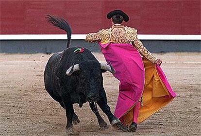 El Juli, ayer, durante su actuación en la Corrida de la Prensa.