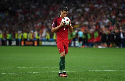 Cristiano, en la tanda de penaltis contra Polonia.