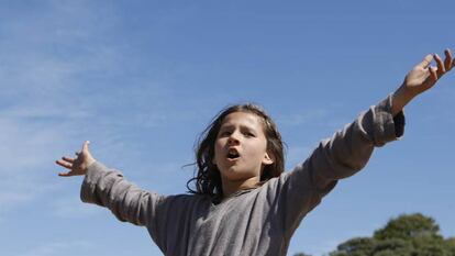 Lise Leplat Prudhomme, como Jeannette en la película de Bruno Dumont.
