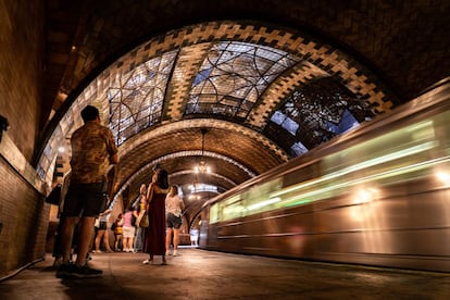 Estación de metro abandonada de City Hall, Nueva York (1904). |