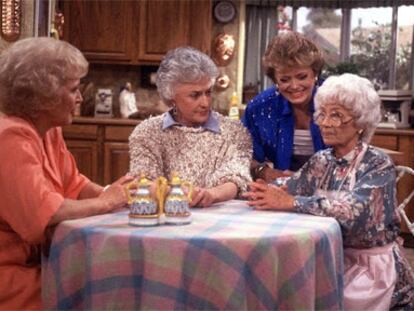 Las cuatro protagonistas de 'Las chicas de oro' en 198. De izquierda a derecha, Betty White, Bea Arthur, Rue McClanahan y Estelle Getty.