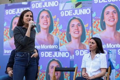 La candidata de Podemos Irene Montero (derecha), durante la intervención de la secretaria general de Podemos, Ione Belarra, durante el acto de inicio de la campaña de las elecciones europeas celebrado en Madrid, el 23 de mayo. 