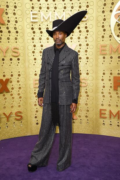 Billy Porter, que ganó el premio al mejor actor de drama por Pose, siempre el más audaz en la alfombra roja, vistió un traje de Michael Kors.