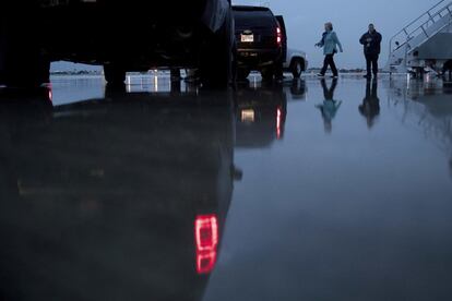 Hillary Clinton a su llegada al aeropuerto Internacional de Miami, el 29 de octubre de 2016.