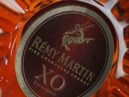 Detalle de una botella de Rémy Martin.